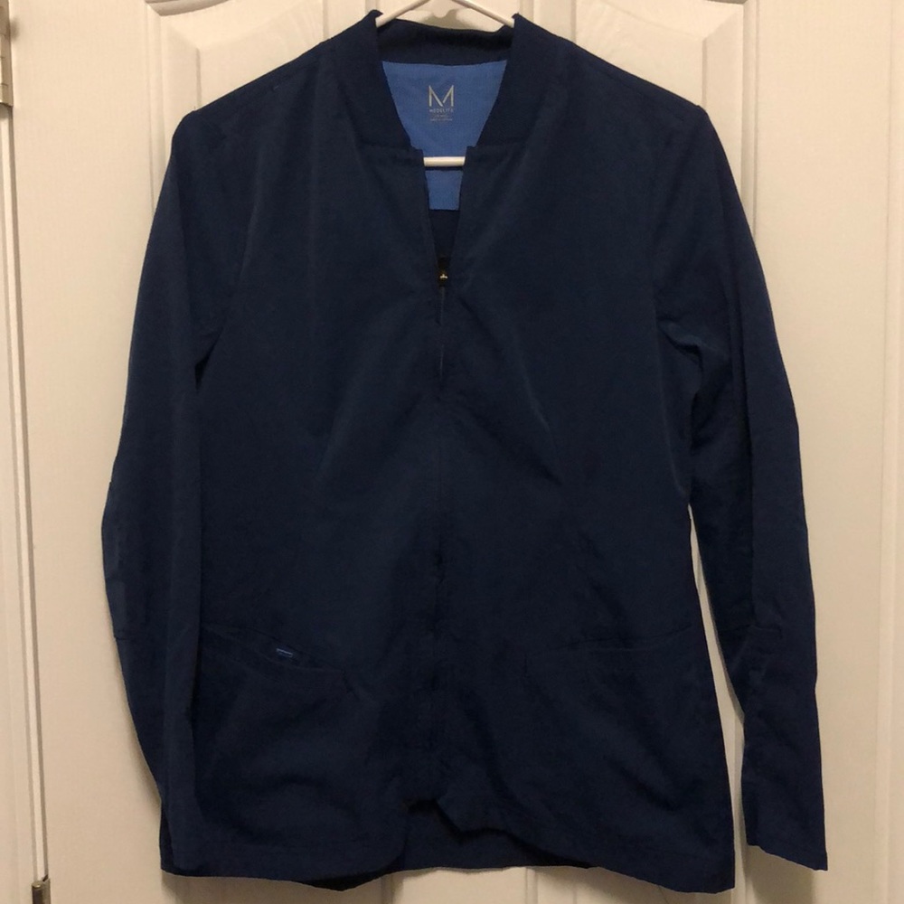 Medelita Kinetic scrub jacket